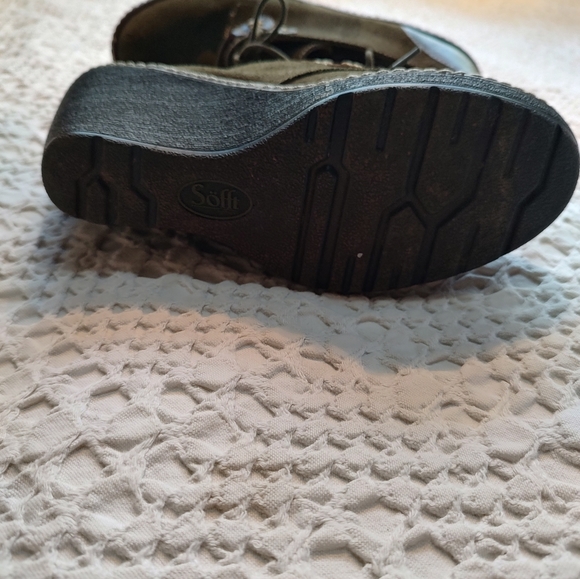 Shofft Wedge Dress shoes 6.5 - Picture 6 of 12